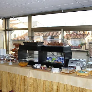 2* Hotel Bodoni